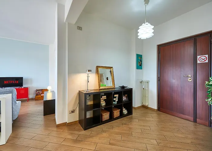 Rainbow Vatican Vista Apartment *